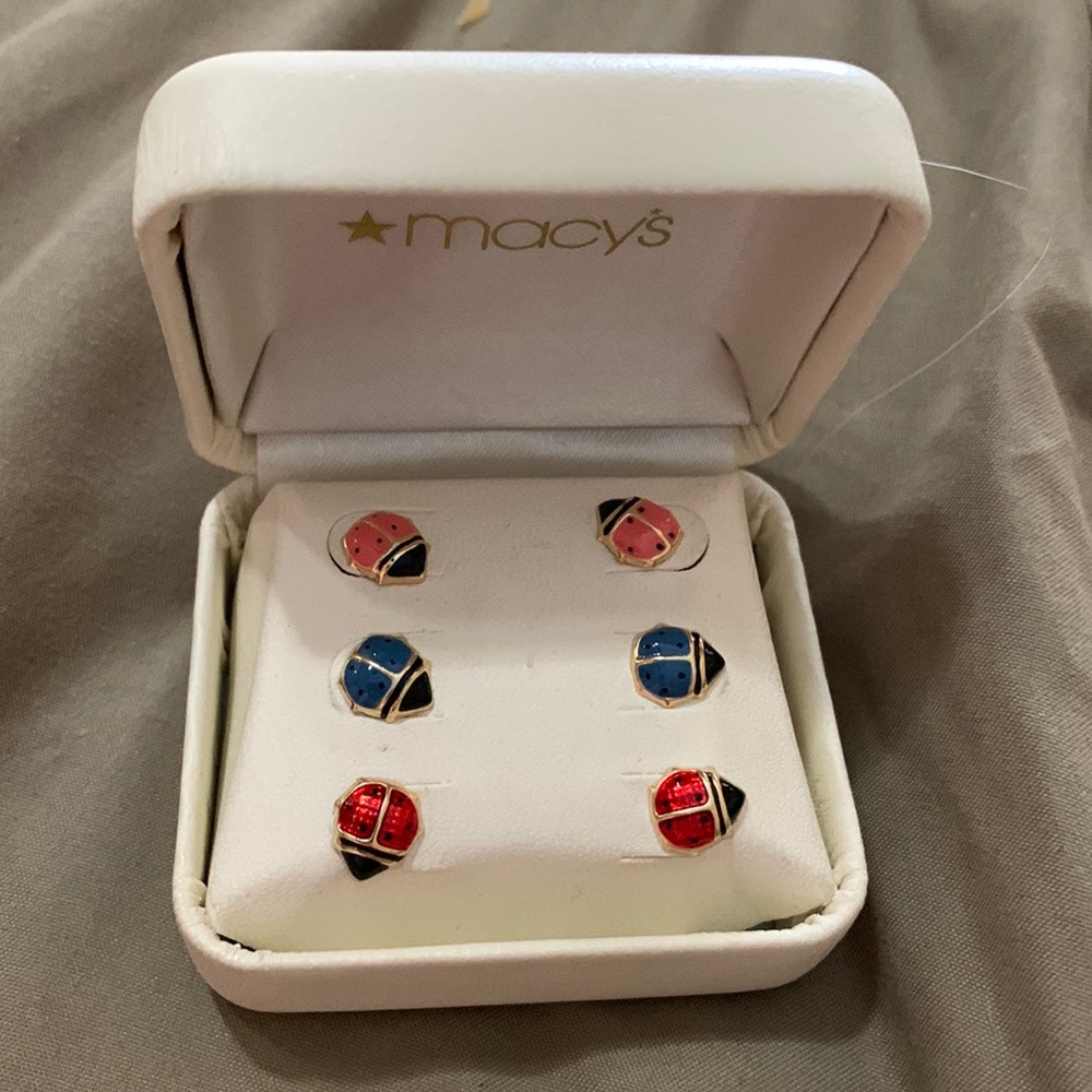 Lady Bug 14k Post Earrings. Brand new in box